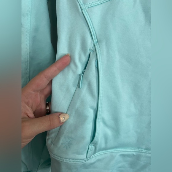 Athleta‎ pullover - Picture 3 of 8